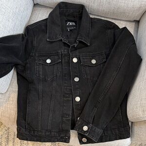 Zara Charcoal Button-Up Denim Jacket